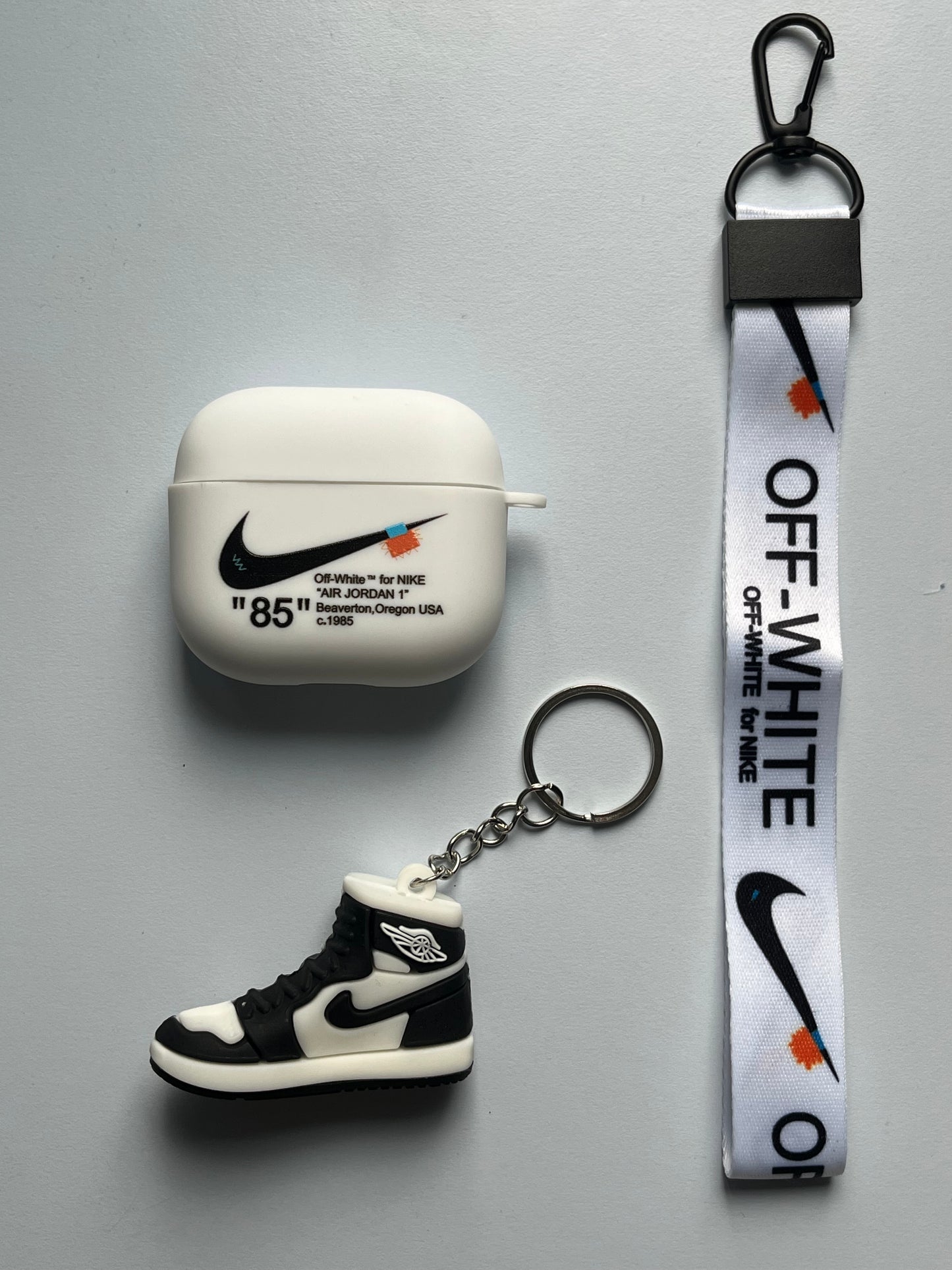 Off-White AirPods Кейс - Бял